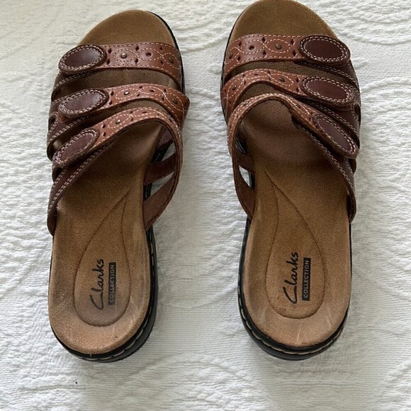 Clarks Excellent Condition comfortable and stylish brown, leather sandals. Size… - Picture 3 of 4